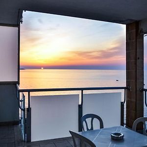 La Casa Al Faro